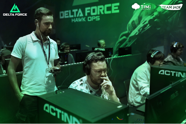 不仅增添了 不仅增添了