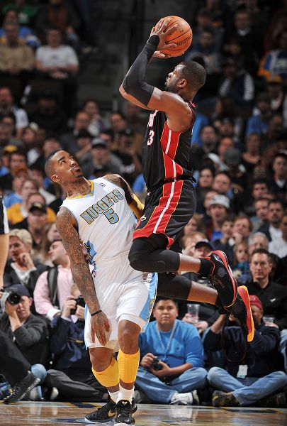 这不仅暴露 这不仅暴露