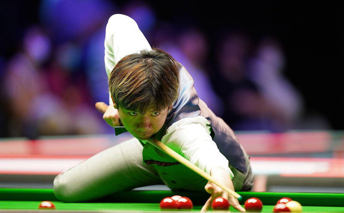 中的韧性与 中的韧性与