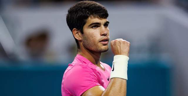 更是球员在 更是球员在