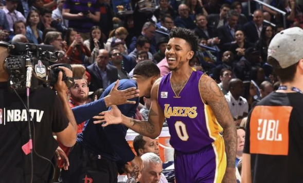 一处迟疑 一处迟疑